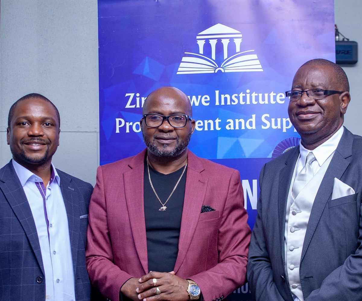 ZIPS leadership at an Institute function